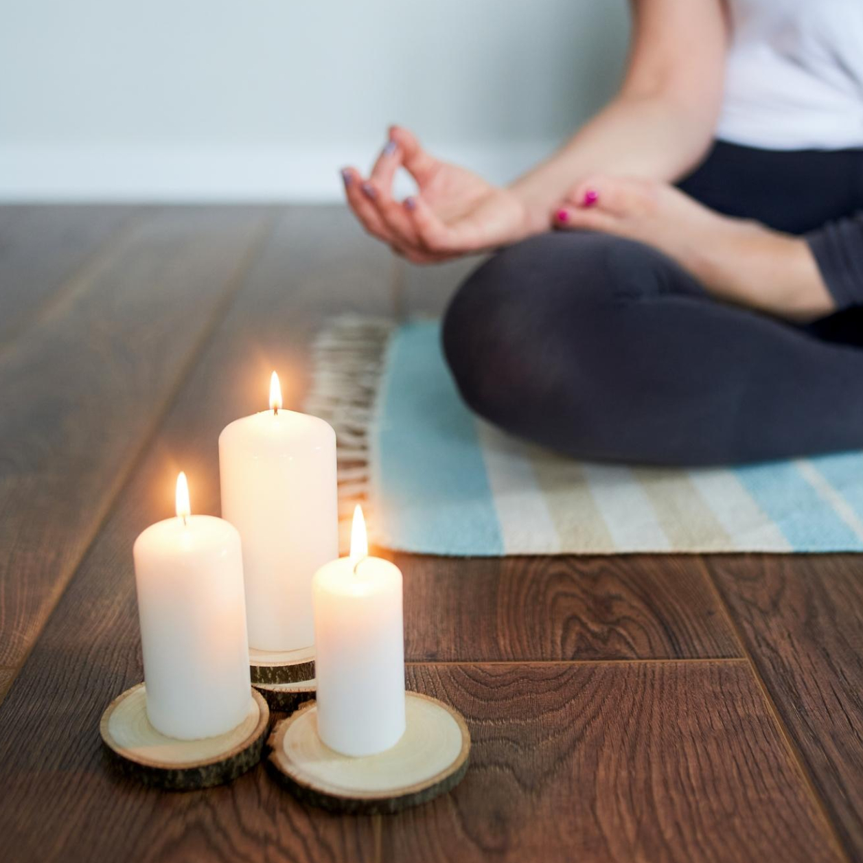 Yoga & Velas: Una experiencia para encender tu energía desde adentro